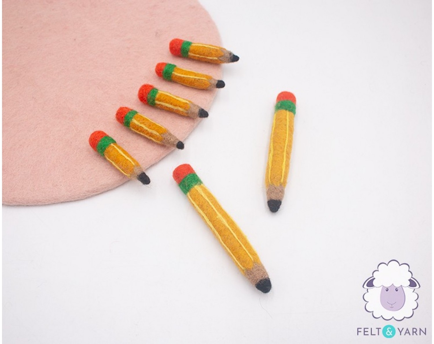 7cm 12cm Needle Felted Pencil Felt and Yarn