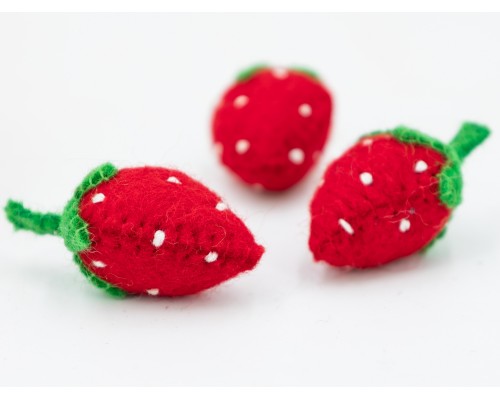 4cm Stitched Felt Strawberry