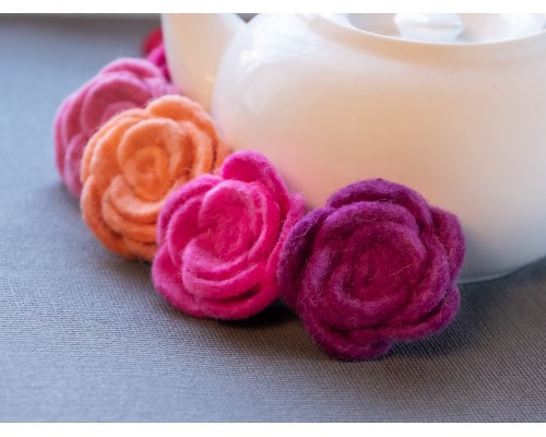 5.5cm Felt Valentines Roses