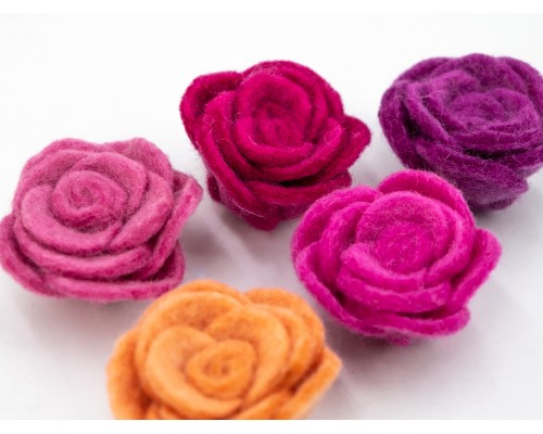 5.5cm Felt Valentines Roses