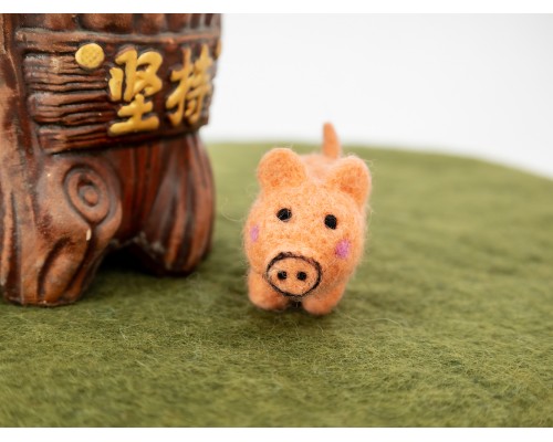 5cm Needle Felted Pig