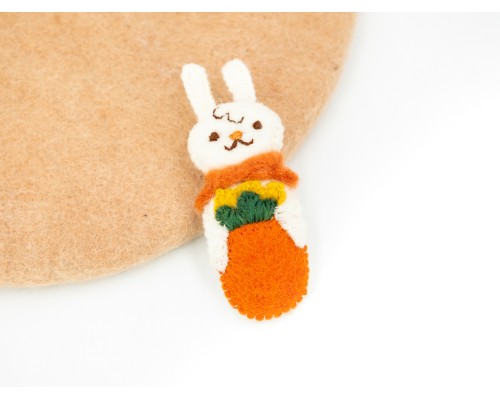 Stitched Felt Bunny with Carrot
