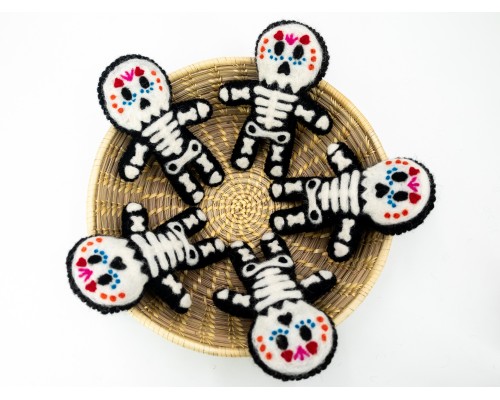 Coco Inspired Halloween Felt Skeleton - Felt and Yarn
