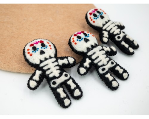 13cm Coco Wool Felt Skeleton