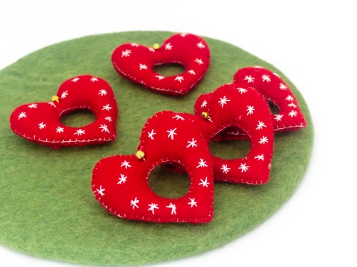 11cm Red Embroidered Felt Heart