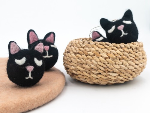 7cm Spooky Felt Cat Head
