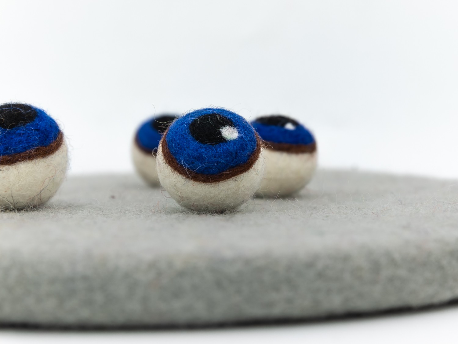 Felt Eyeballs- Halloween Monster Eyes- 1.5 – Matthew + Mae