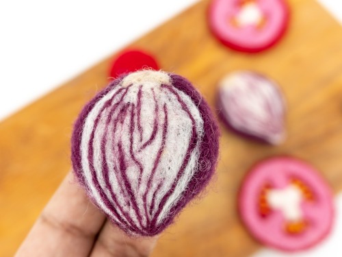 5cm Felt Onion Slice