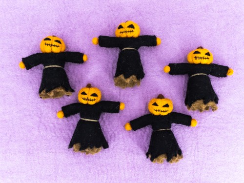 12cm Felt Pumpkin Head Scarecrow