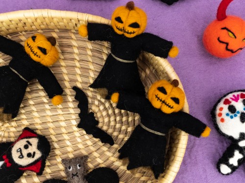 12cm Felt Pumpkin Head Scarecrow