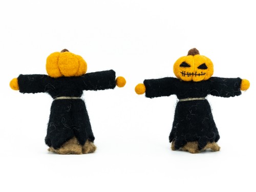 12cm Felt Pumpkin Head Scarecrow