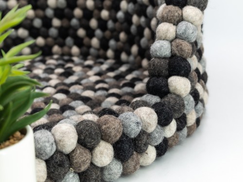 Pebble Beach Handcrafted Felt Pom Pom Dog Bed