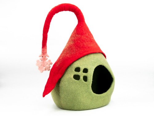 Christmas Tail Felt Cat Cave