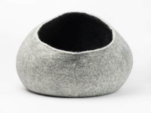 Big Opening Felt Cat House