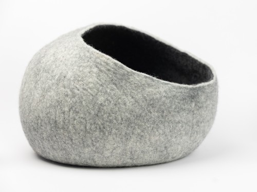 Big Opening Felt Cat House