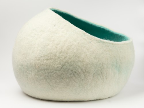 Big Opening Felt Cat House