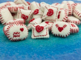 4cm Cute Felted Valentines...