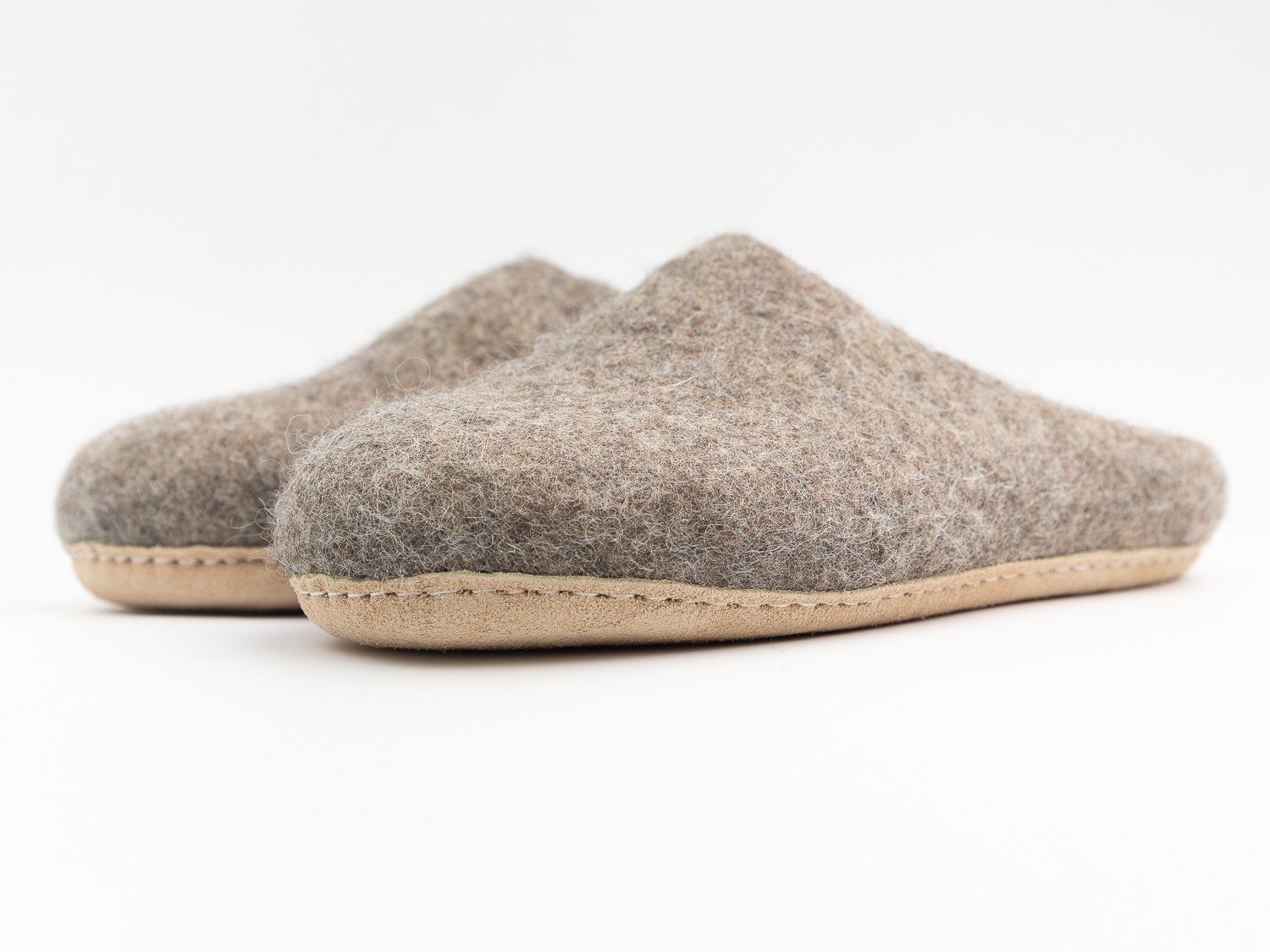 Natural Wool Felt Slipper