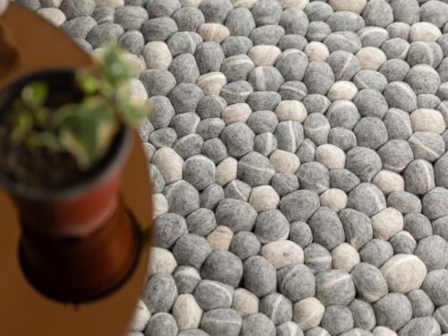 Large Wool Pebble Stone Oval Rug