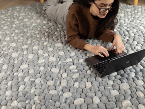 Large Wool Pebble Stone Oval Rug