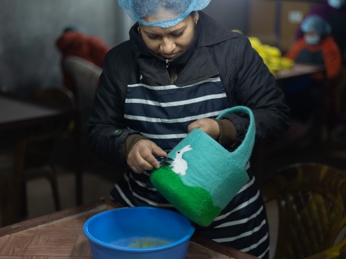 15cm Felt Easter Basket with 5pcs Easter Egg