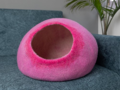 Pink Gradient Wool Felt Cat House