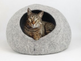 Felted cat house deals