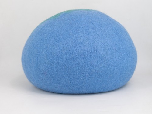 Gradient Felt Cat House