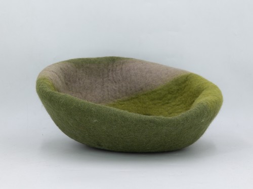 Unique Green Cozy Felt Cat Bed