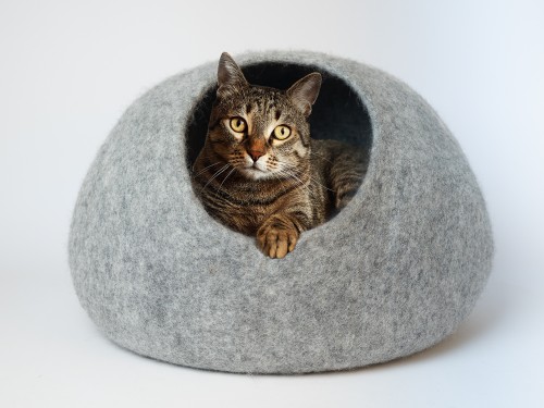 Felt Cat Cave [X-Design] foe 24 Ibs Cat  - Felt & Yarn