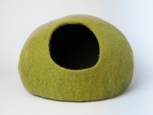 Unique Green Cozy Felt Cat Bed