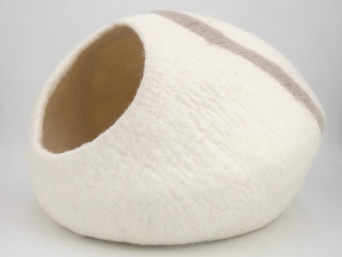 Soft Handmade Wool Felt Cat Cave House