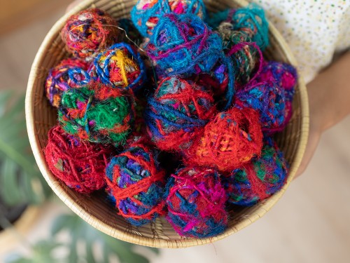 Super Bulky Recycled Silk Yarn Grade B