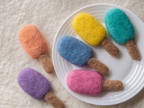 10cm Colorful Handmade Wool Felt Popsicle