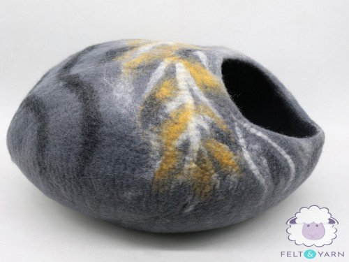 Vein Design Felt Cat House