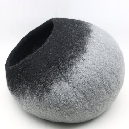 Gradient Felt Cat House