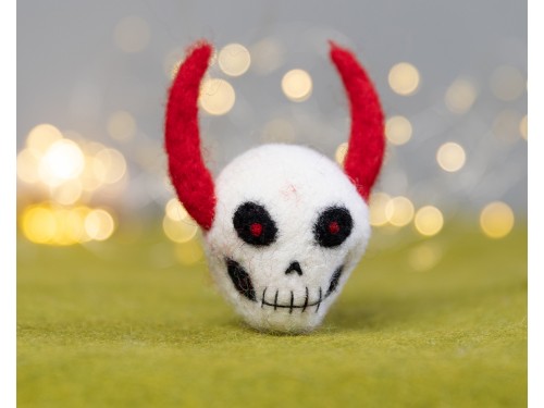 8cm Felt Skull with Red Horn