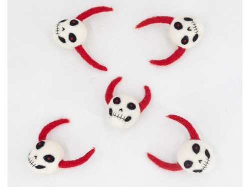 8cm Felt Skull with Red Horn