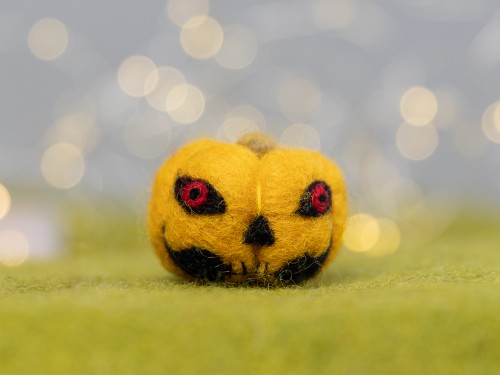 4cm Needle Felted Creepy Pumpkin
