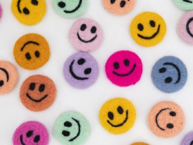 5cm Felt Smiley Emoji