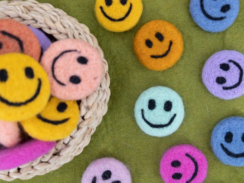 5cm Felt Smiley Emoji