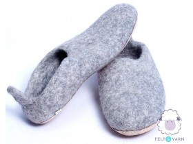 Marbled Light Grey Felt Slippers With Tail