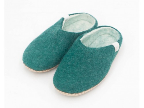 Cyan Felt Slippers