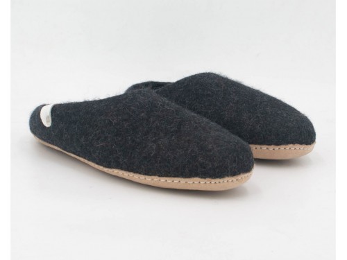 Graphite Felt Slippers