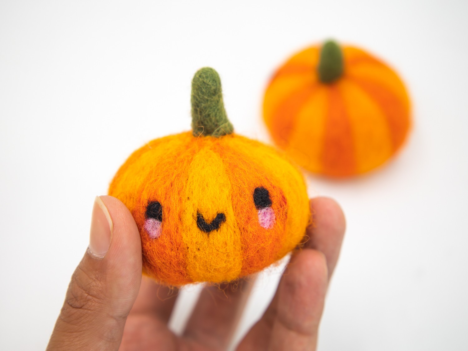 5cm Halloween Cheeky Pumpkin