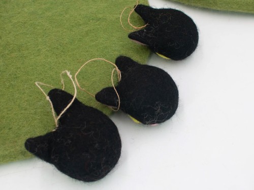 7cm Felt Spooky Bat Head