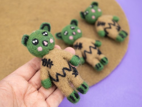 10cm Green Plushy Felt Zombie
