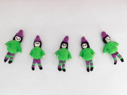 13.5x7cm Wool Felt Trainee Green Witch