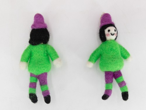13.5x7cm Wool Felt Trainee Green Witch