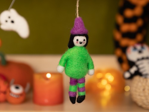 13.5cm Bright Trainee Witch